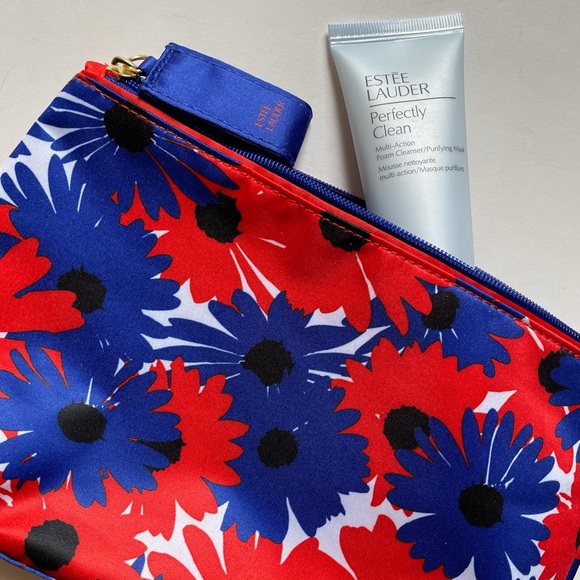 Estée Lauder set-cleansing cream+ makeup case new! - Picture 4 of 9